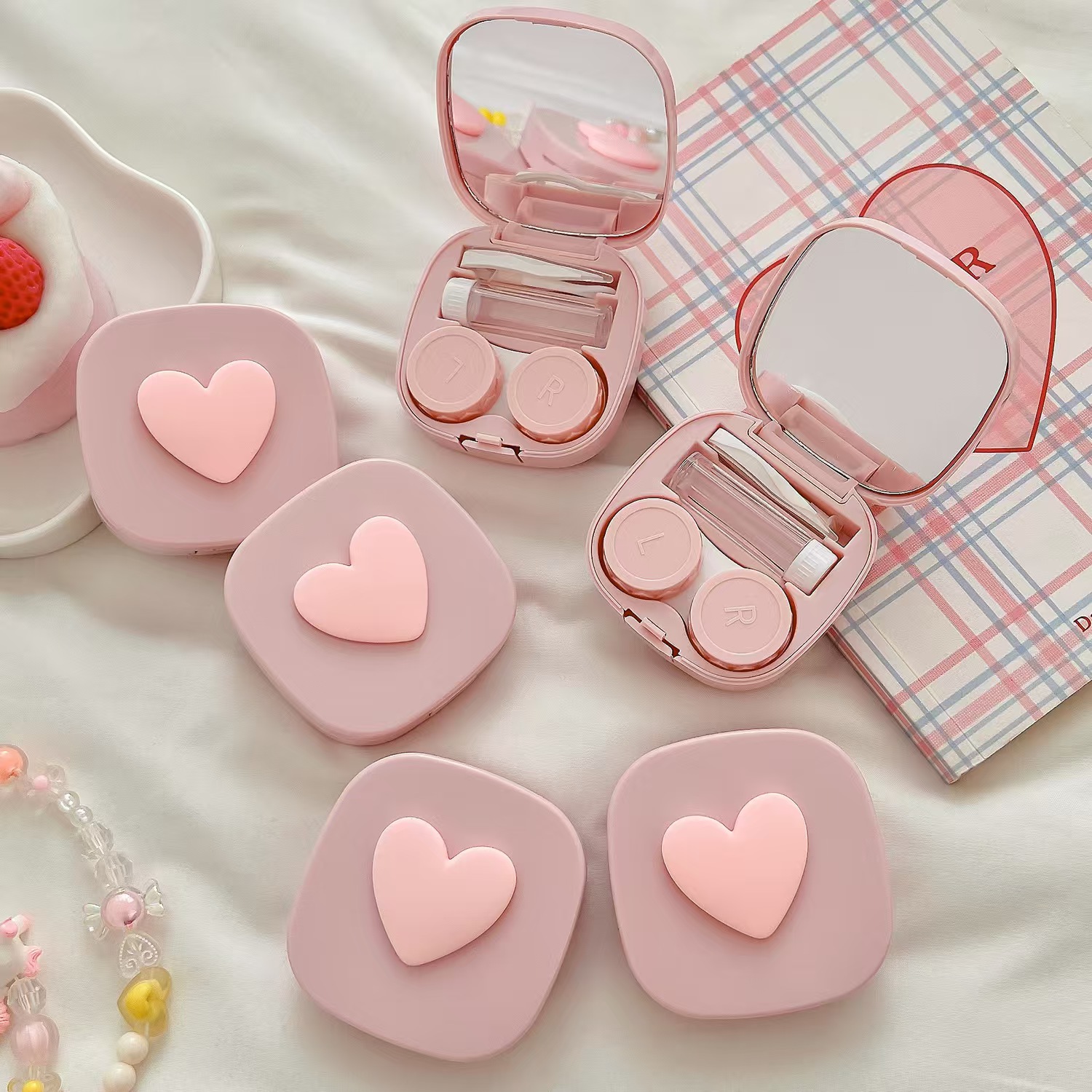 ハート コンタクト レンズ ケース ミラー付き ミニ ラブリ - Women Accessories List のレビューと価格