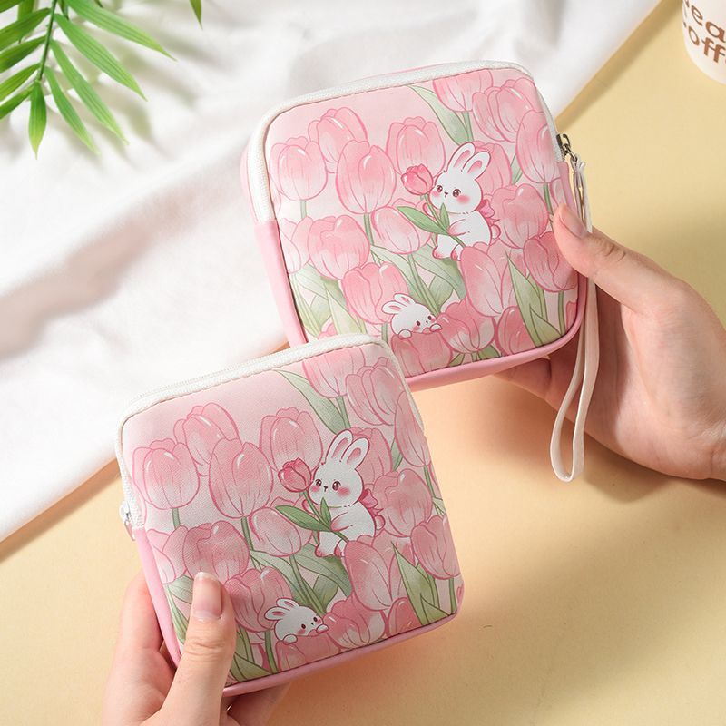 芸術的な生理用パッドバッグ、女性用のエレガントな小さな化粧ポ - Women Accessories List のレビューと価格